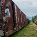 Ciudadanos buscan evitar desalojos en derechos de vía del ferrocarril en  Las Choapas