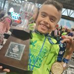 Niño Porteño gana campeonato de matemáticas