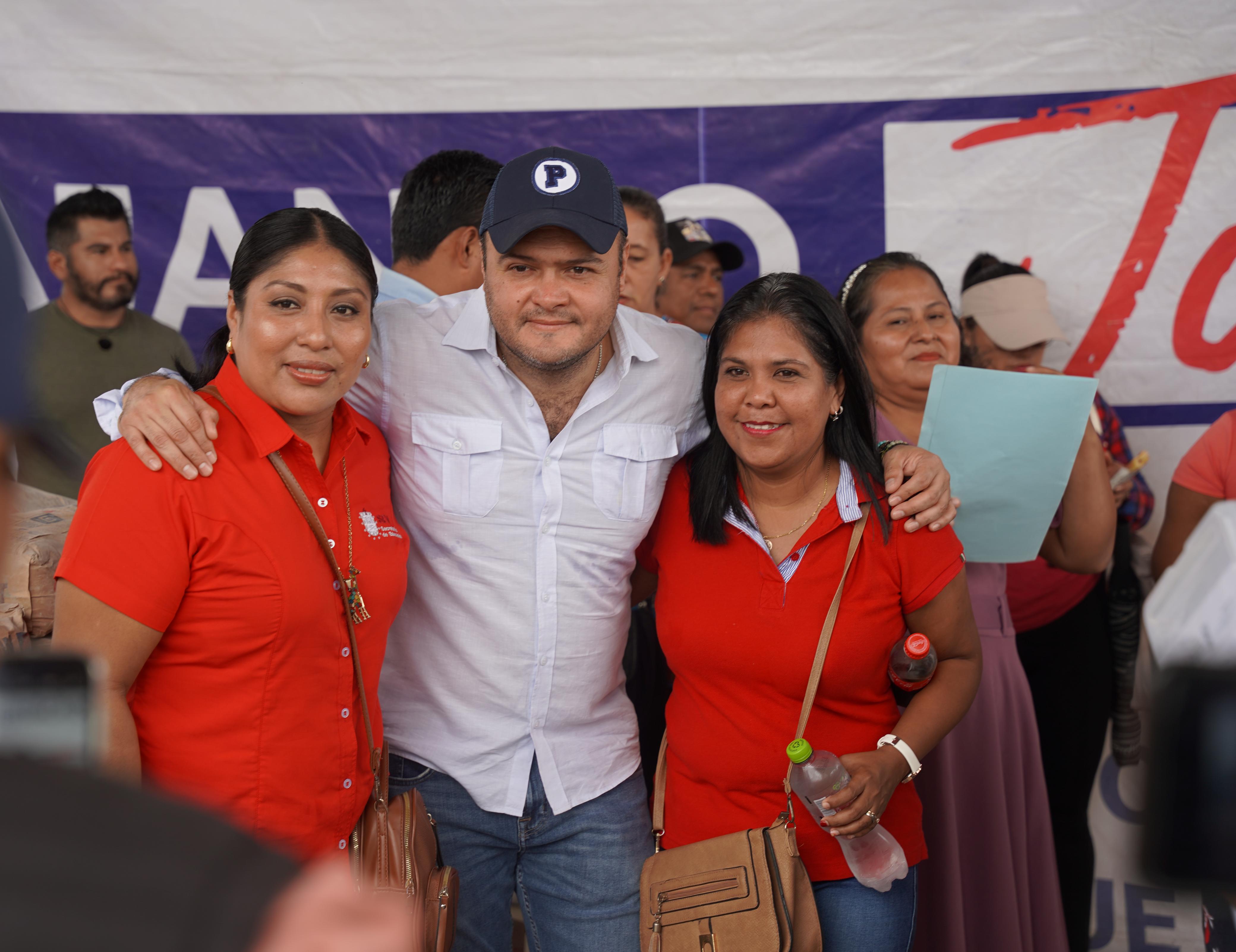 Alcalde de Cosoleacaque promueve la participación de la ciudadanía en la construcción de un municipio próspero