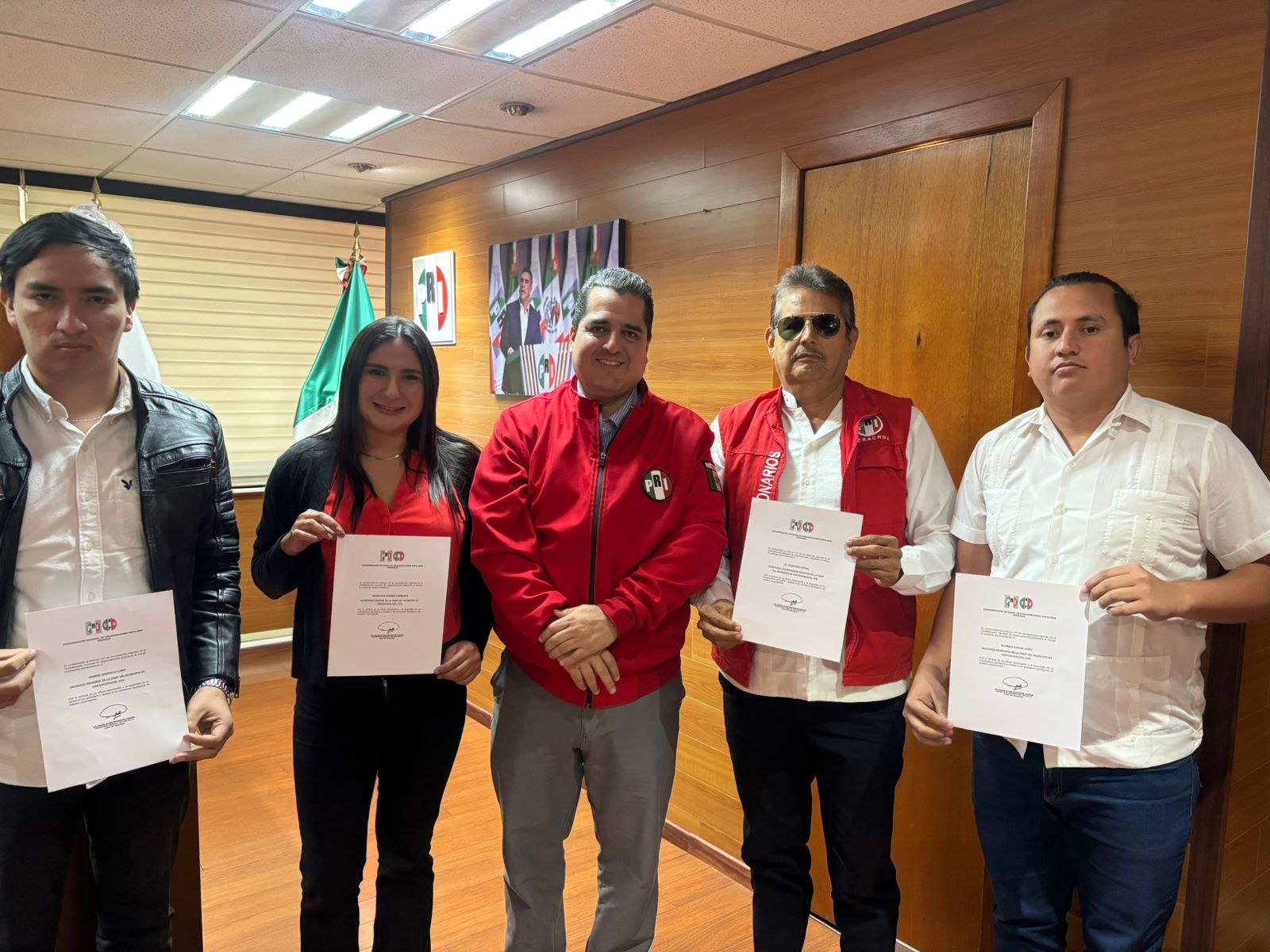 Mónica De Hombre, nueva lideresa de la CNOP en Coatzacoalcos