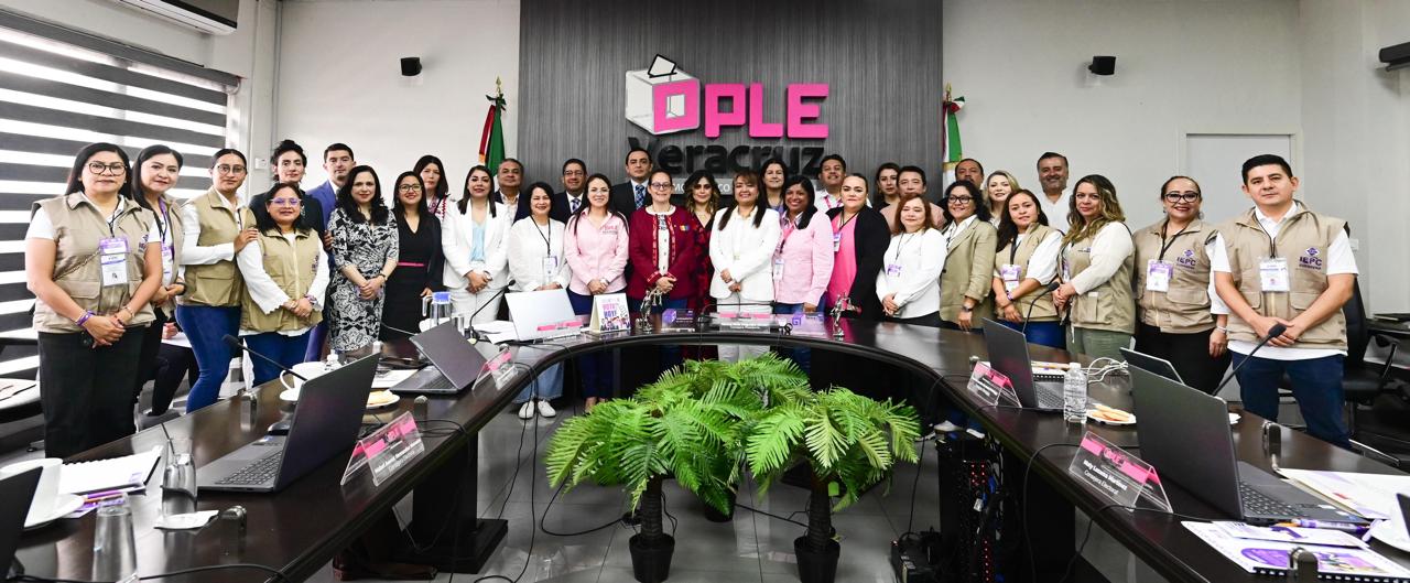 Consejo General del OPLE Veracruz instala sesión permanente de vigilancia para la Jornada Electoral del Proceso Electoral Local Extraordinario 2024-2025 para la elección de personas juzgadoras