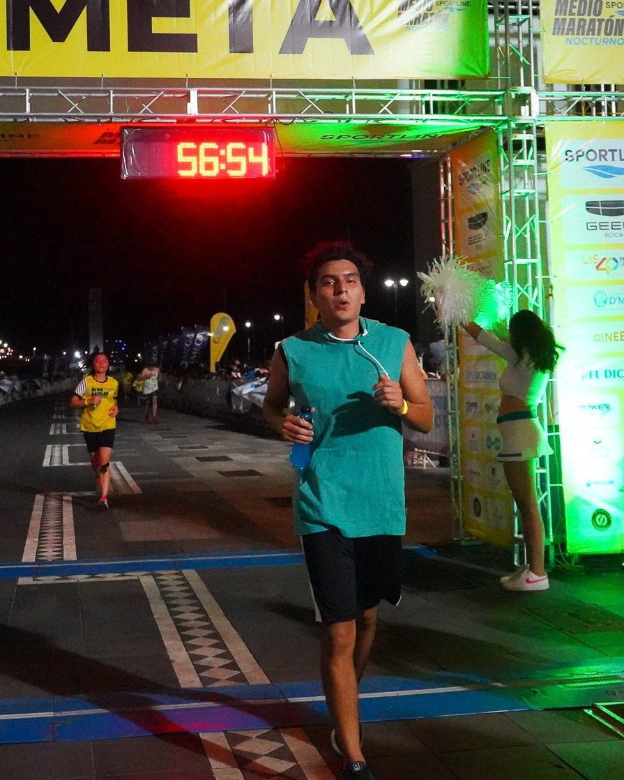Medio Maratón Nocturno Sportline celebra 10 años corriendo bajo las estrellas