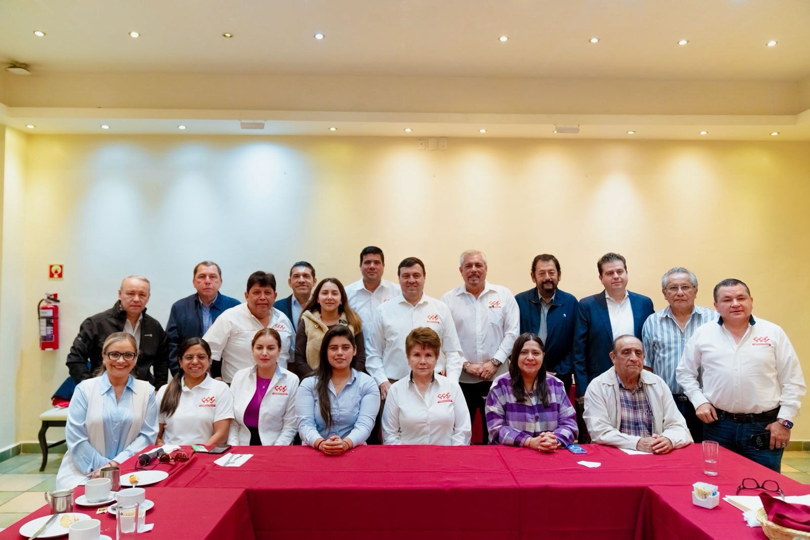 Adanely Rodríguez fortalece alianza con empresarios de Poza Rica