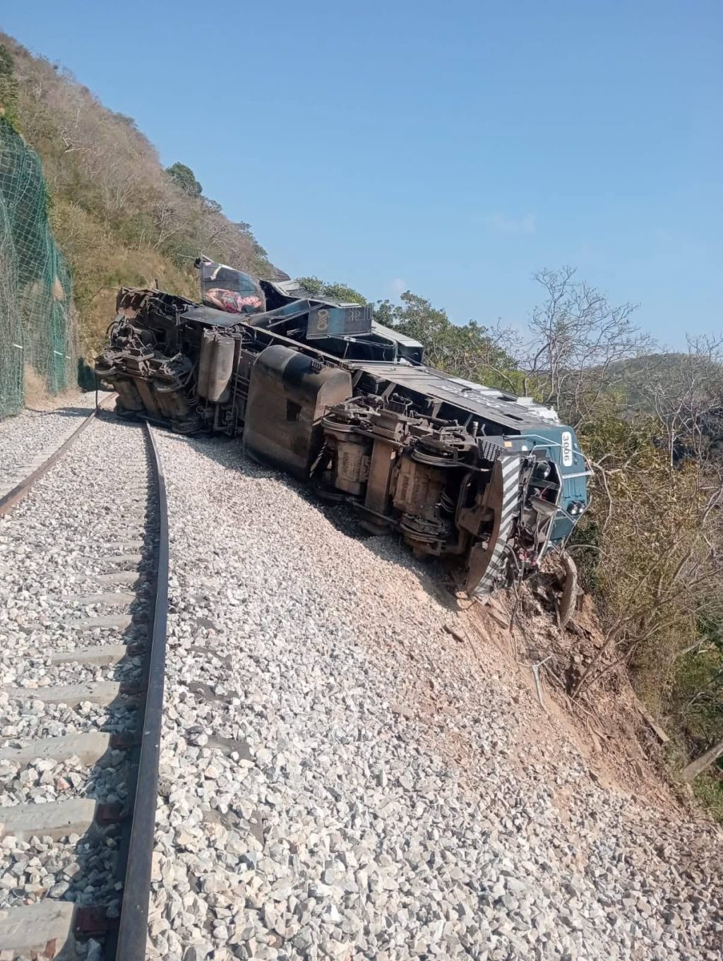 Detienen a jefe de despachadores del Tren Interoceánico por accidente ...