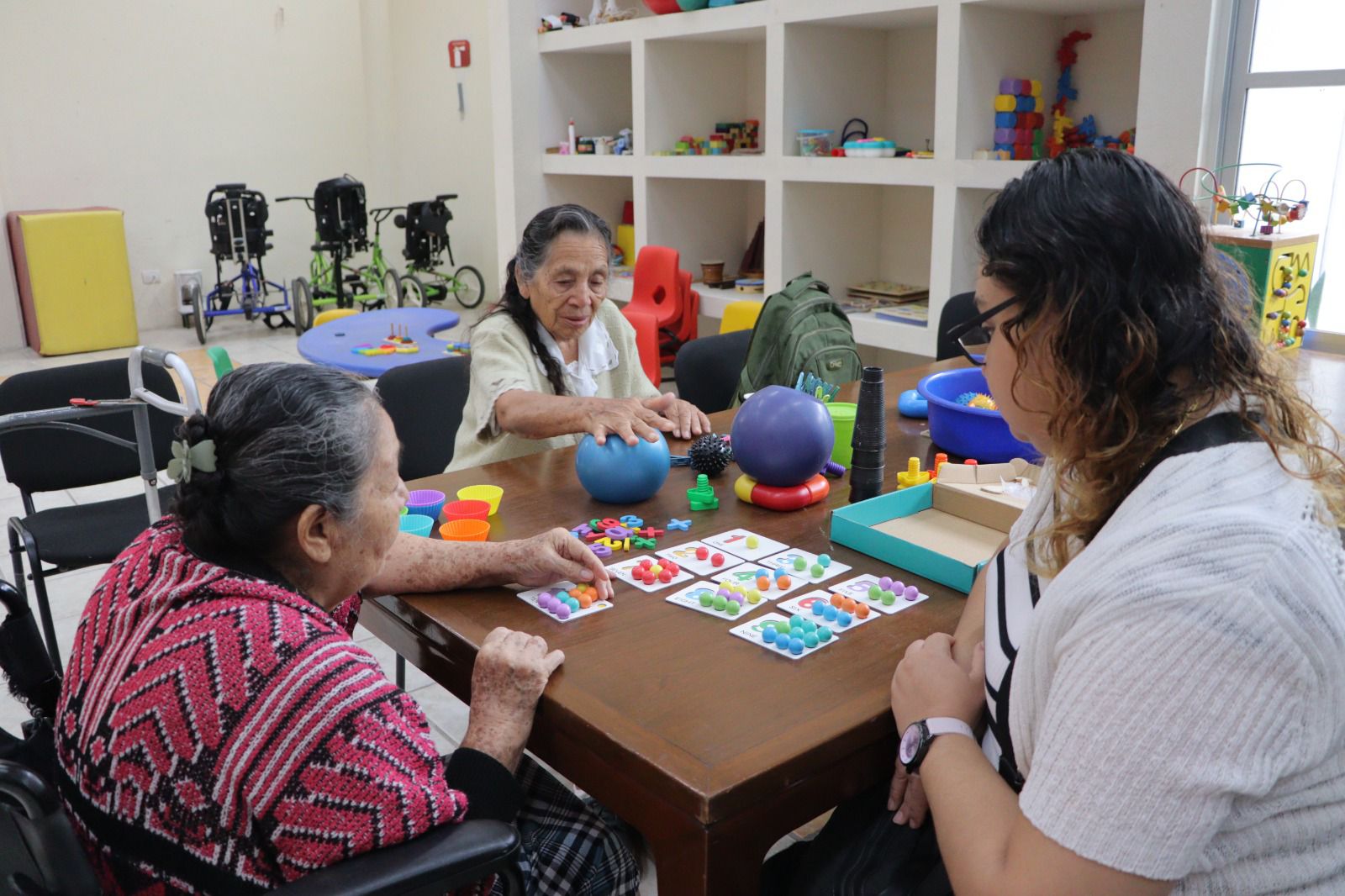 𝐂𝐑𝐈𝐒 𝐫𝐞𝐟𝐮𝐞𝐫𝐳𝐚 𝐥𝐚 𝐭𝐞𝐫𝐚𝐩𝐢𝐚 𝐨𝐜𝐮𝐩𝐚𝐜𝐢𝐨𝐧𝐚𝐥 𝐩𝐚𝐫𝐚 𝐢𝐦𝐩𝐮𝐥𝐬𝐚𝐫 𝐥𝐚 𝐚𝐮𝐭𝐨𝐧𝐨𝐦𝐢́𝐚 𝐝𝐞 𝐩𝐚𝐜𝐢𝐞𝐧𝐭𝐞𝐬