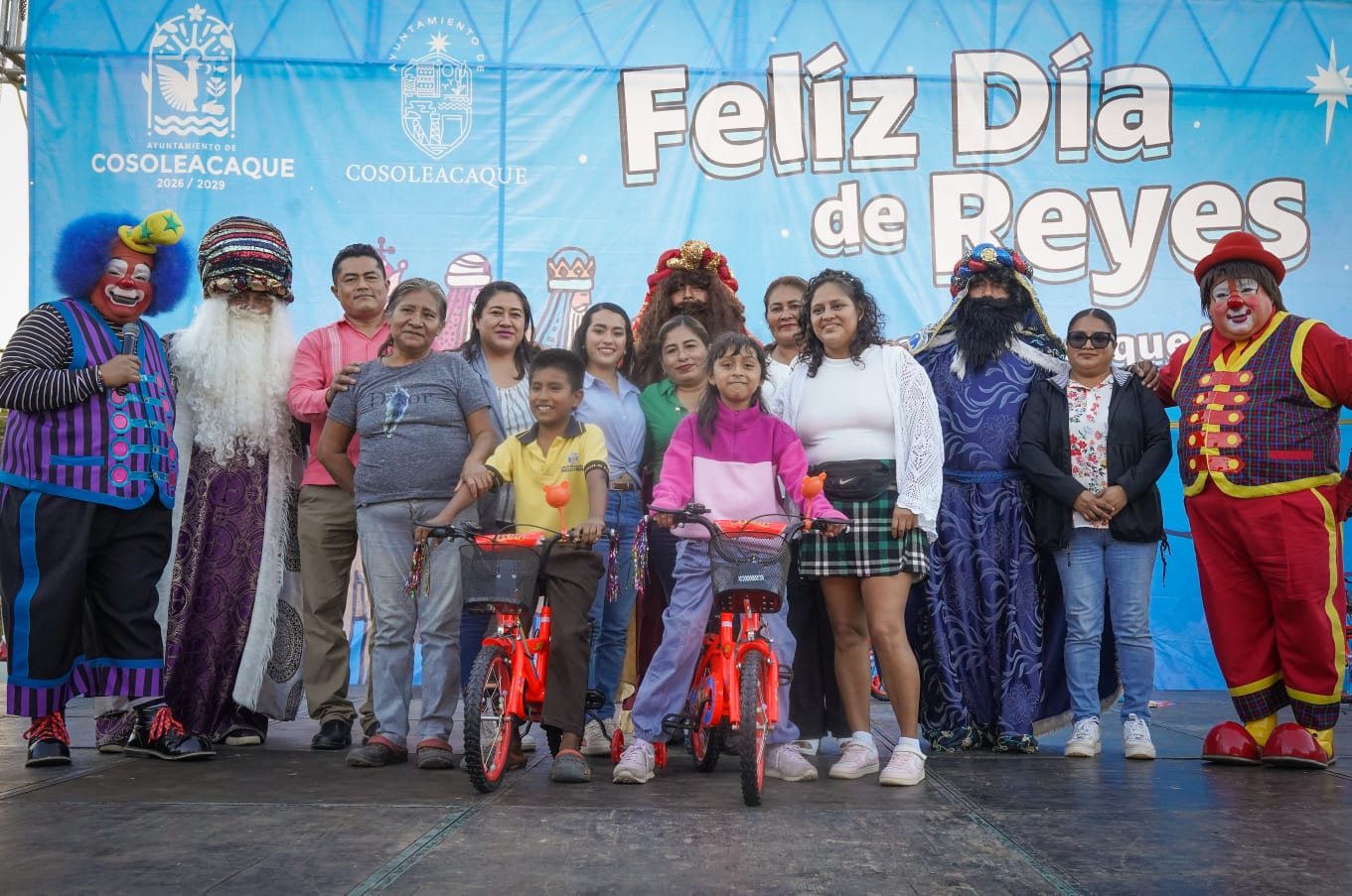 ✨👑 ¡Llegaron los reyes Magos a la Colonia Congreso! 👑✨