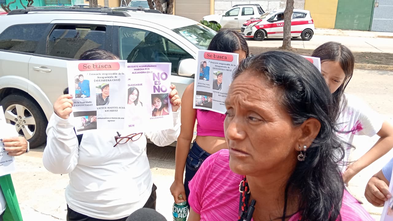 Familia exige búsqueda de Alejandra Cruz en Coatzacoalcos