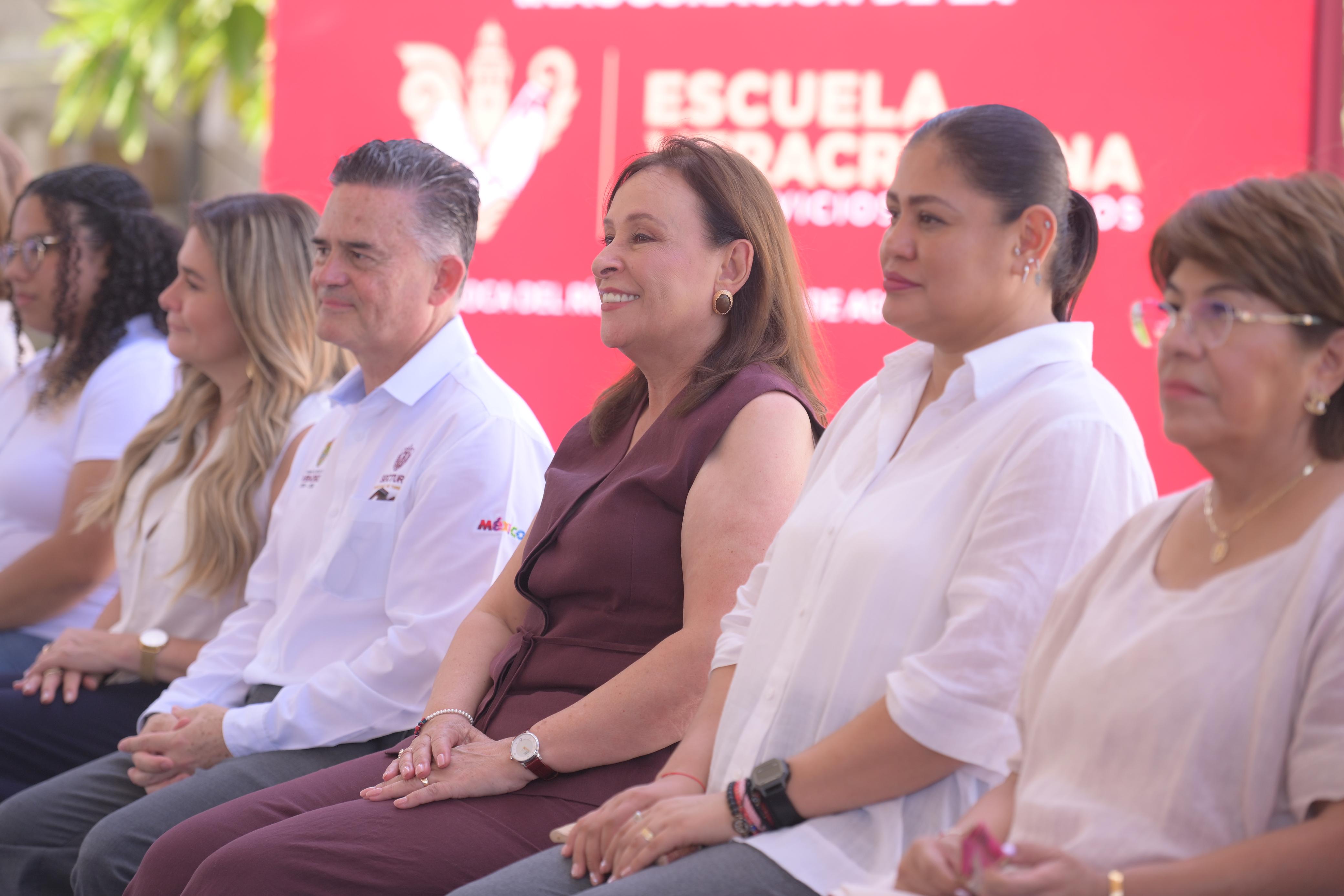 Compromiso cumplido: Rocío Nahle inaugura Escuela Veracruzana de Servicios Turísticos
