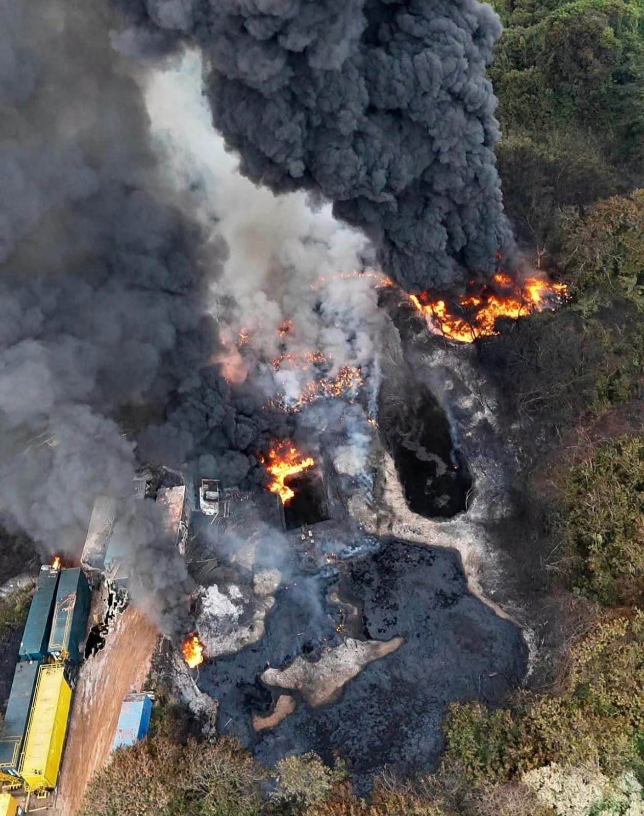 Incendio en planta de sal tiene puntos activos de  fuego pero está bajo control