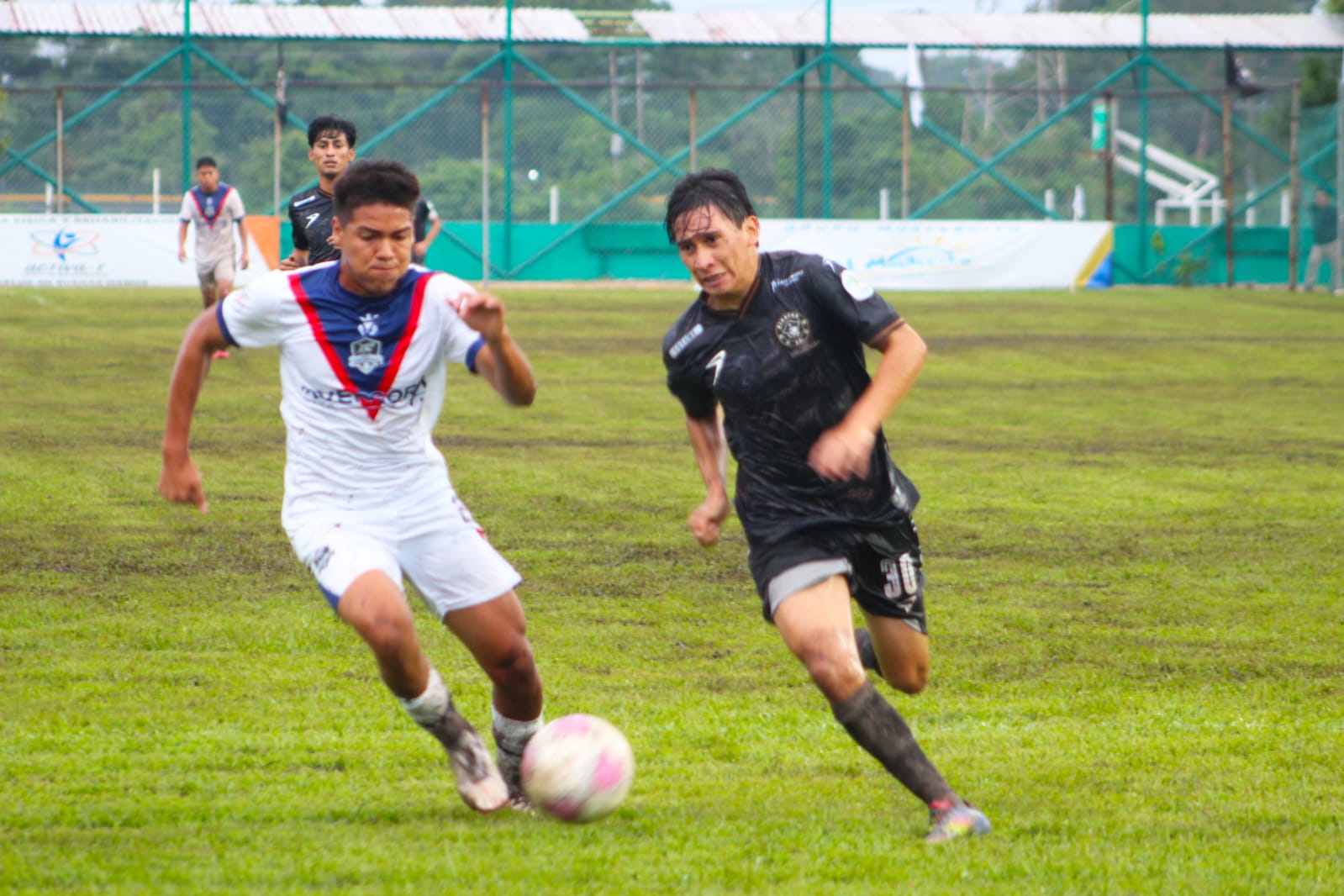 Piratas FC Minatitlán golea 4-0 a FC Performance Veracruz y se afianza como sublíder del Grupo 3